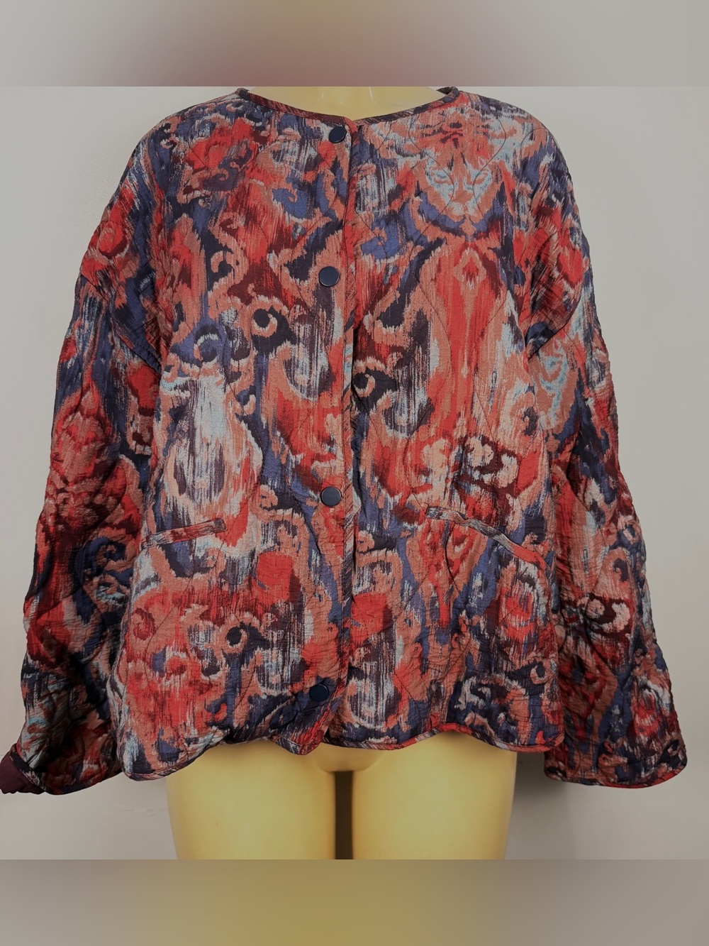 Zara Quilted Jacket Sz L Snap Front Puffer Lightweight Boxy